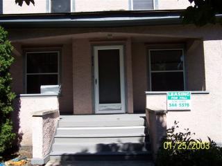 914 Lovell St, Kalamazoo MI  49007-4562 exterior