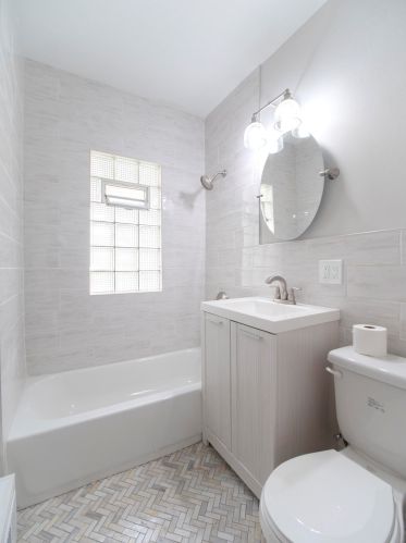 5841 32nd St, Milwaukee WI  53209-4116 exterior