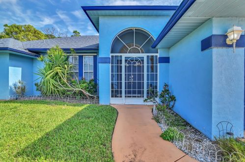 3119 Ann Arbor Rd, Fort Pierce FL  34953-6926 exterior