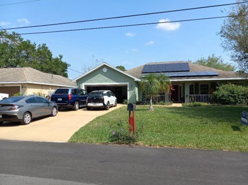 1719 Leafy Rd, Fort Pierce FL 34953-1356 exterior