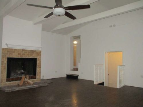 9437 Sacramento, Chicago IL 60805-2635 exterior