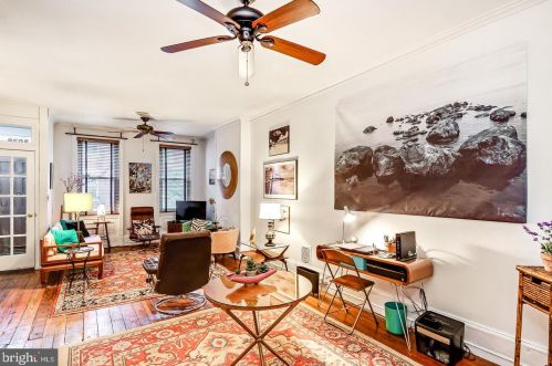 2039 Brandywine St, Philadelphia PA 19130-3204 exterior