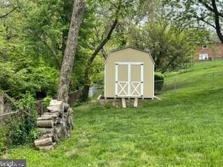 2904 Craiglawn Rd, Silver Spring MD 20904-1819 exterior