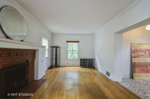 1500 Sherwin Ave, Chicago IL  60626-2128 exterior