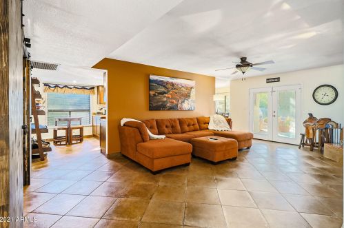 3640 60th St, Phoenix AZ 85018-6708 exterior