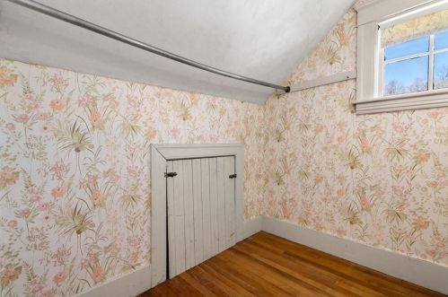 53 Chatanika Ave, Worcester MA 01602-1110 exterior