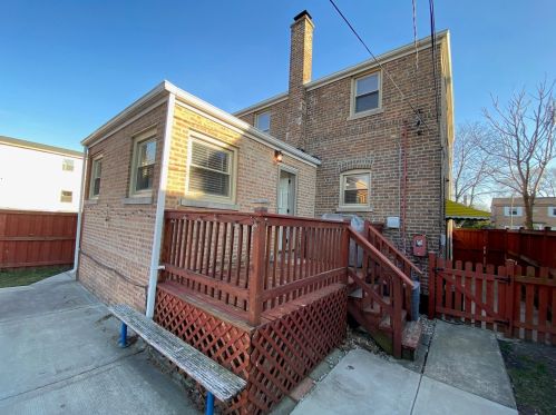 3700 85 St, Chicago IL 60652-3704 exterior