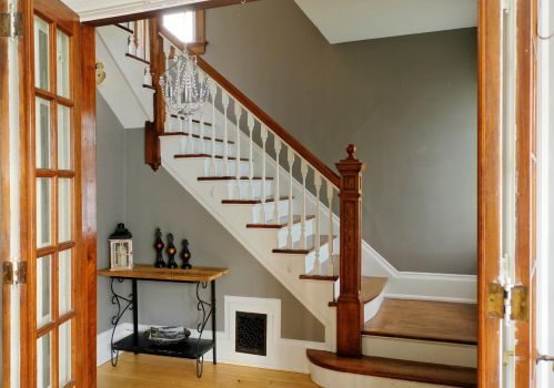 2627 Murray Ave, Milwaukee WI 53211-3624 exterior