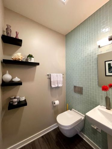 2743 Wolcott Ave, Chicago IL 60614-1023 exterior