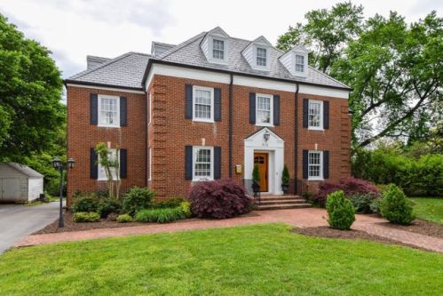 416 Academy St, Salem, VA 24153-3468