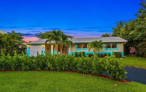 1132 2nd Ter, Boca Raton, FL 33432-2802