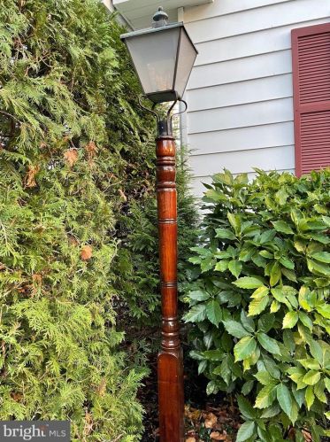 131 Marne Ave, Tavistock, NJ 08033-1441