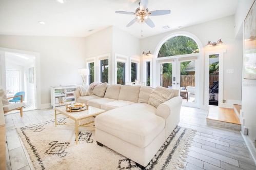 3218 Barcelona St, Tampa FL  33629-7102 exterior