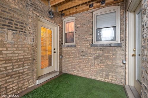 1312 Leland Ave, Chicago IL 60640-4804 exterior