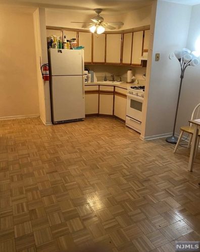 1504 Faulkner Ct, Mahwah NJ  07430-3485 exterior