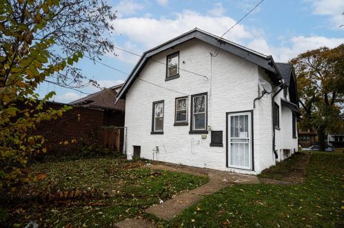 2673 46th St, Milwaukee WI  53210-2405 exterior