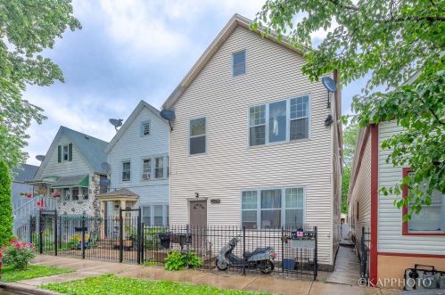 4841 Ada St, Chicago, IL 60609-4248