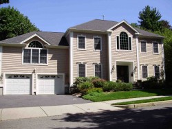 243 Arnold Rd, Newton, MA 02459-3018