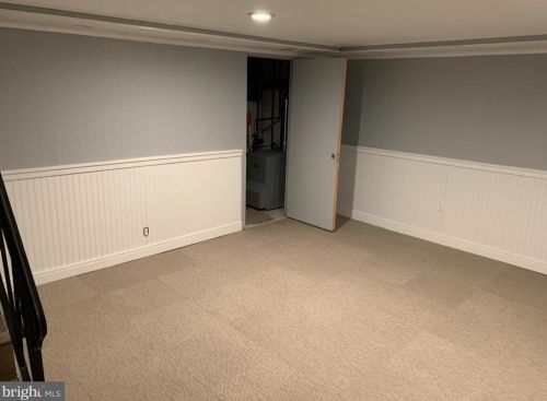 6429 Dorcas St, Philadelphia PA 19111-5405 exterior