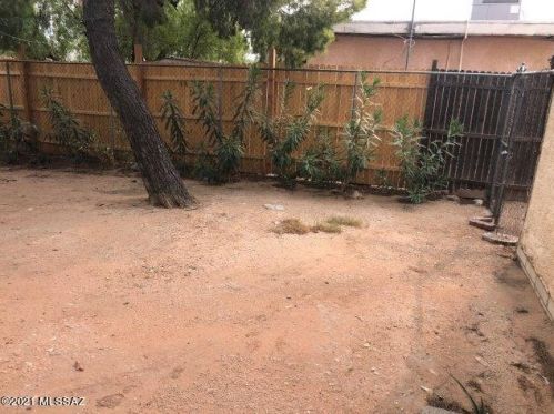 230 Laguna St, Tucson, AZ 85705-4643