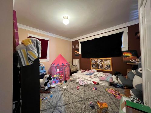 22 South St, Concord NH 03301-2664 exterior