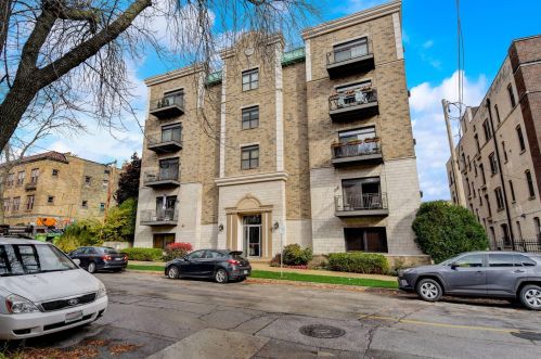 1812 Lafayette Pl, Milwaukee WI  53202-1188 exterior