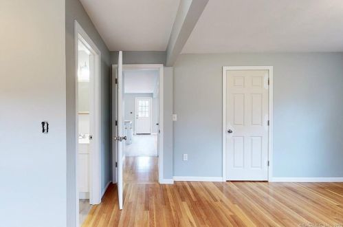 33 Palmer St, Killingly CT 06239-2732 exterior