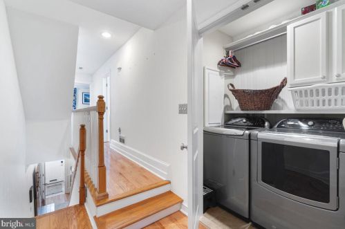 756 24 St, Philadelphia PA 19130-1953 exterior