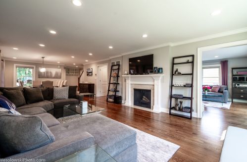 6908 Tonty Ave, Chicago IL 60646-1337 exterior