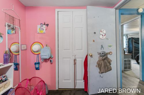 3650 Dangl Rd, Meskegon MI 49444-9715 exterior