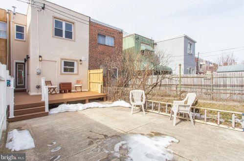 2935 16 St, Philadelphia PA 19132-2226 exterior