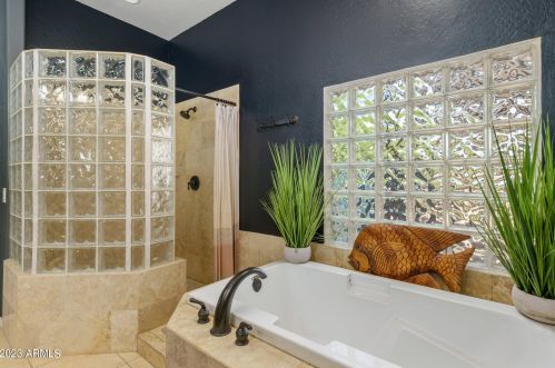 40115 3rd St, Phoenix AZ  85086-8606 exterior