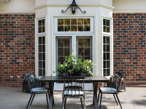 14 Overhills Dr, Saint Louis MO 63124-1532 exterior