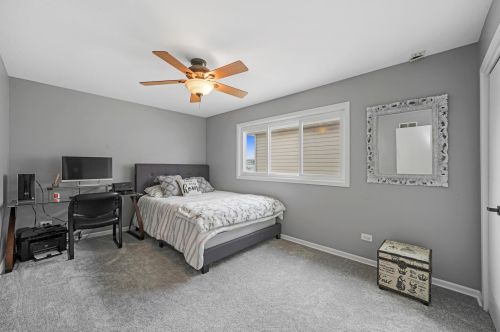 6729 64th Pl, Chicago IL  60638-4837 exterior