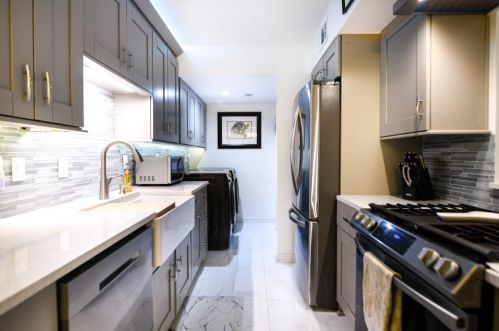 3368 Ivys Walk, Atlanta GA 30340-4042 exterior