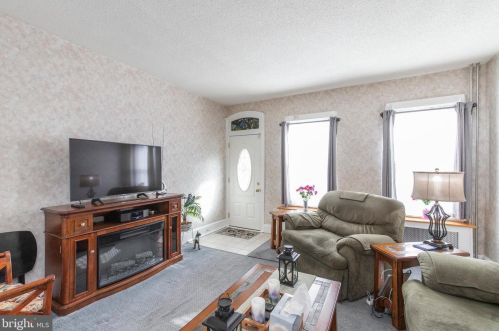 430 Leverington Ave, Philadelphia PA 19128-3315 exterior