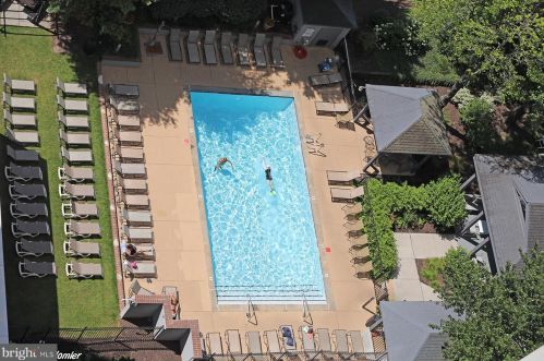 2001 Hamilton St, Philadelphia PA  19130-4298 exterior