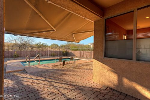 653 Rugged Cyn Dr, Green Valley AZ 85614-6188 exterior