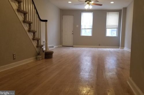 431 Dudley St, Philadelphia PA  19148-2516 exterior