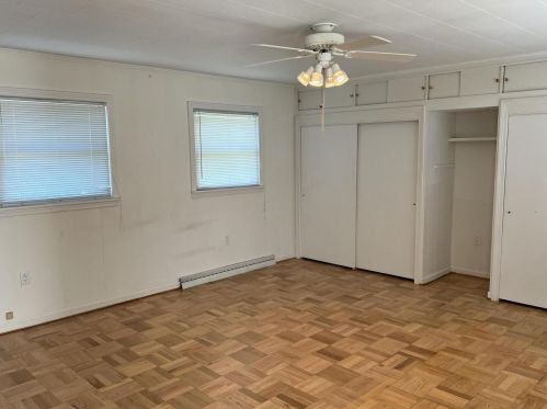 304 Espanola Ave, Kalamazoo MI  49004-1104 exterior