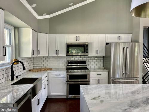 7012 City Ave, Philadelphia PA  19151-2317 exterior