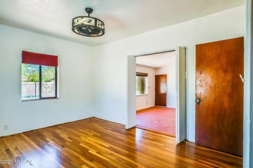 3911 Camino De Palmas, Tucson, AZ 85711-5314