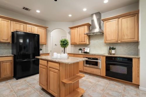 5311 Bull, Austin TX 78727-6644 exterior