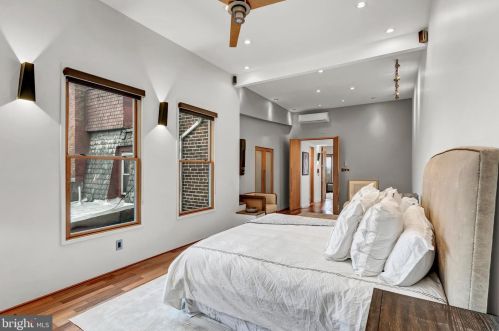 2728 13th St, Washington DC 20018-3901 exterior