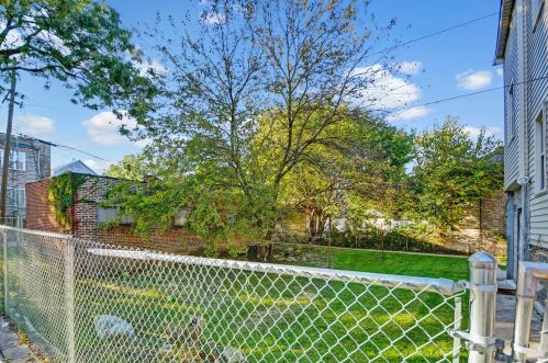 7756-58 Evans Ave, Chicago, IL 60619-2909