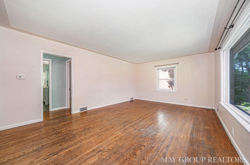 1136 Innes St, Grand Rapids MI 49503-3635 exterior