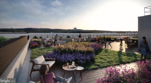 801 Fairfax St, Alexandria VA  22314-1757 exterior