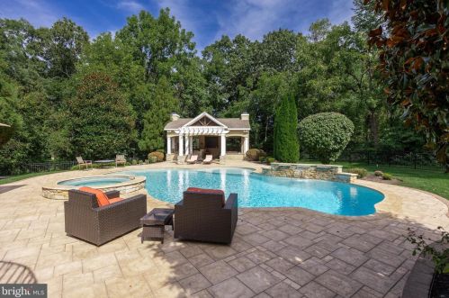 42 Jasmine Rd, Lumberton Township NJ 08048-5285 exterior