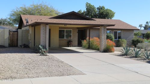19225 5th Ave, Phoenix, AZ 85027-5639