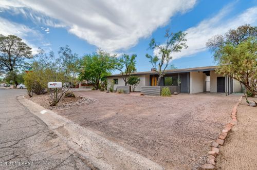 4901 17th St, Tucson AZ  85711-4354 exterior